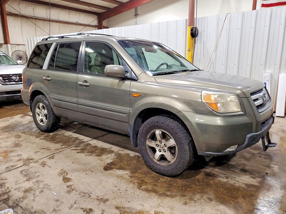 Photo 4 from auction – 2007 HONDA PILOT with VIN 2HKYF18537H518690
