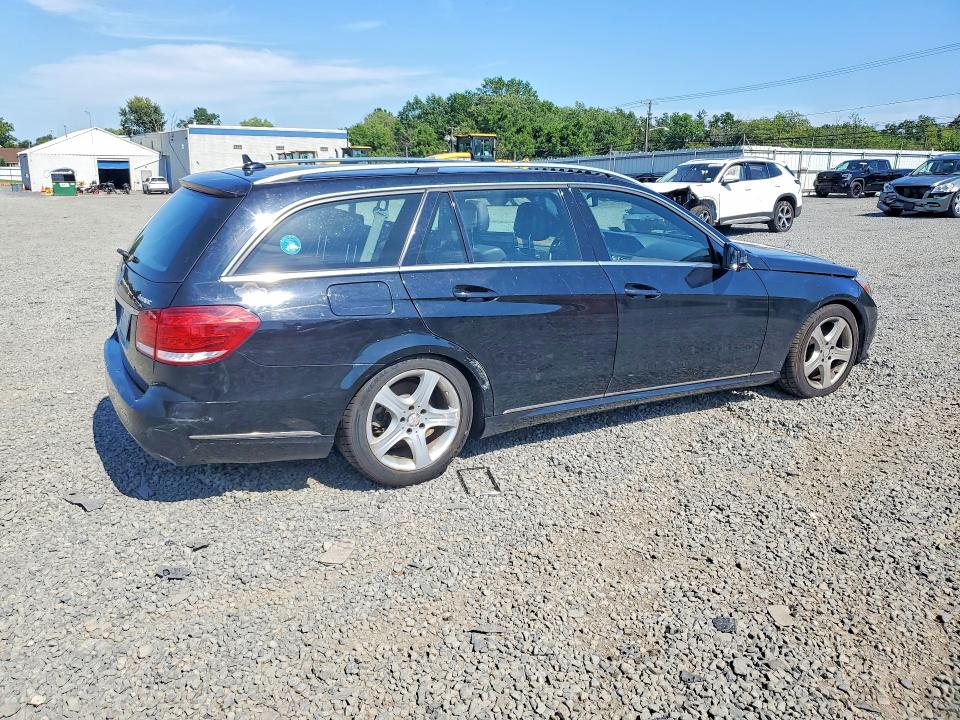 Photo 3 from auction – 2014 MERCEDES-BENZ E with VIN WDDHH8JB6EA809259