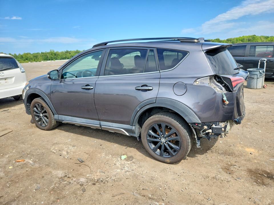 Photo 2 from auction – 2018 TOYOTA RAV4 with VIN 2T3RFREV7JW701940