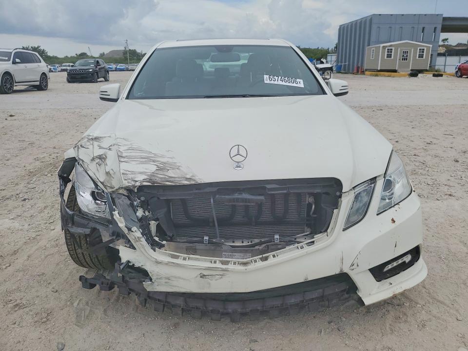 Снимка 5 от търг – 2011 MERCEDES-BENZ E с VIN WDDHF5GB0BA271987
