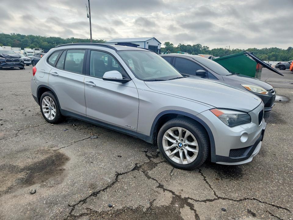 Фото 4 с аукциона – 2015 BMW X1 с VIN WBAVL1C52FVY27470