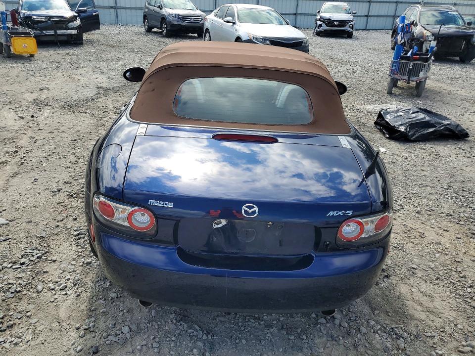 Photo 6 from auction – 2007 MAZDA MX-5 MIATA with VIN JM1NC25FX70133803