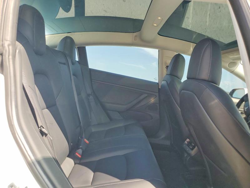 Photo 10 from auction – 2018 TESLA MODEL 3 with VIN 5YJ3E1EB5JF106591