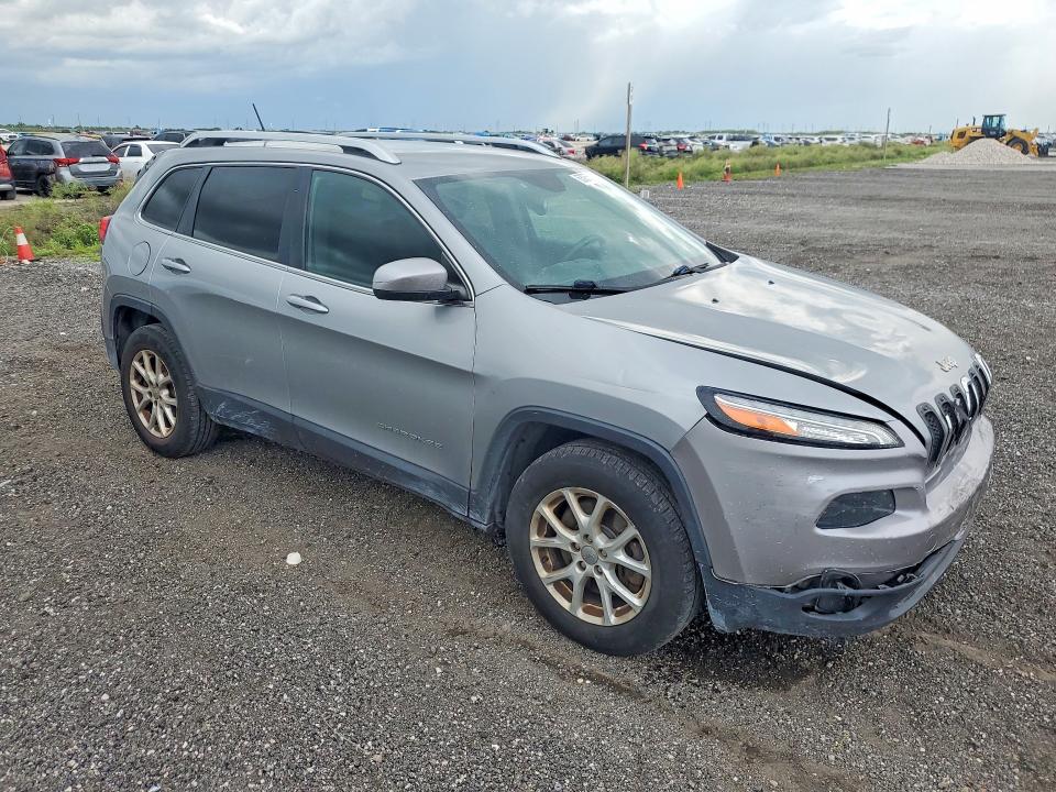Photo 4 from auction – 2015 JEEP CHEROKEE with VIN 1C4PJMCS0FW523735