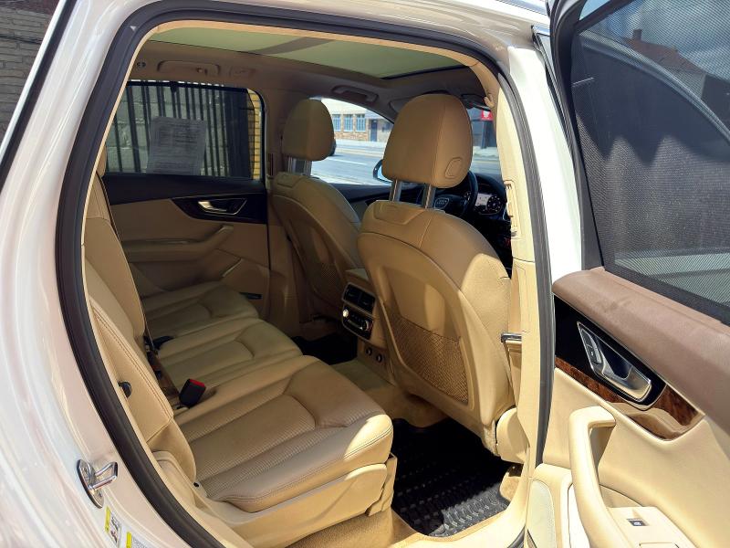Photo 6 from auction – 2018 AUDI Q7 with VIN WA1VAAF7XJD023271