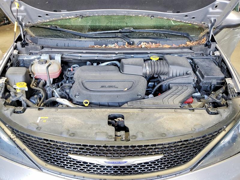 Photo 12 from auction – 2020 CHRYSLER VOYAGER with VIN 2C4RC1AG6LR117754