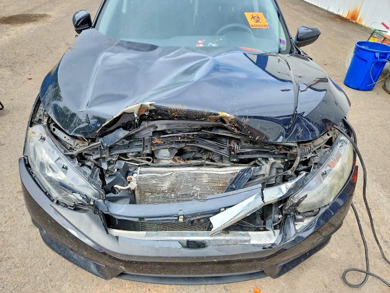Photo 11 from auction – 2016 HONDA CIVIC with VIN 2HGFC2F77GH025745