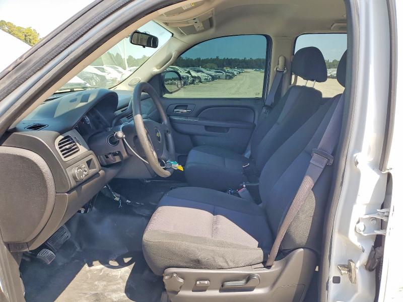 Photo 7 from auction – 2013 CHEVROLET TAHOE with VIN 1GNLC2E02DR213503