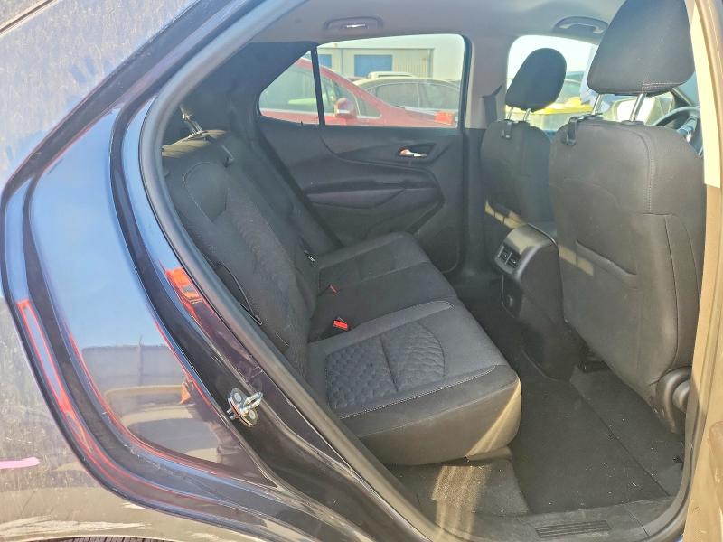 Photo 11 from auction – 2018 CHEVROLET EQUINOX with VIN 3GNAXJEV5JS576999