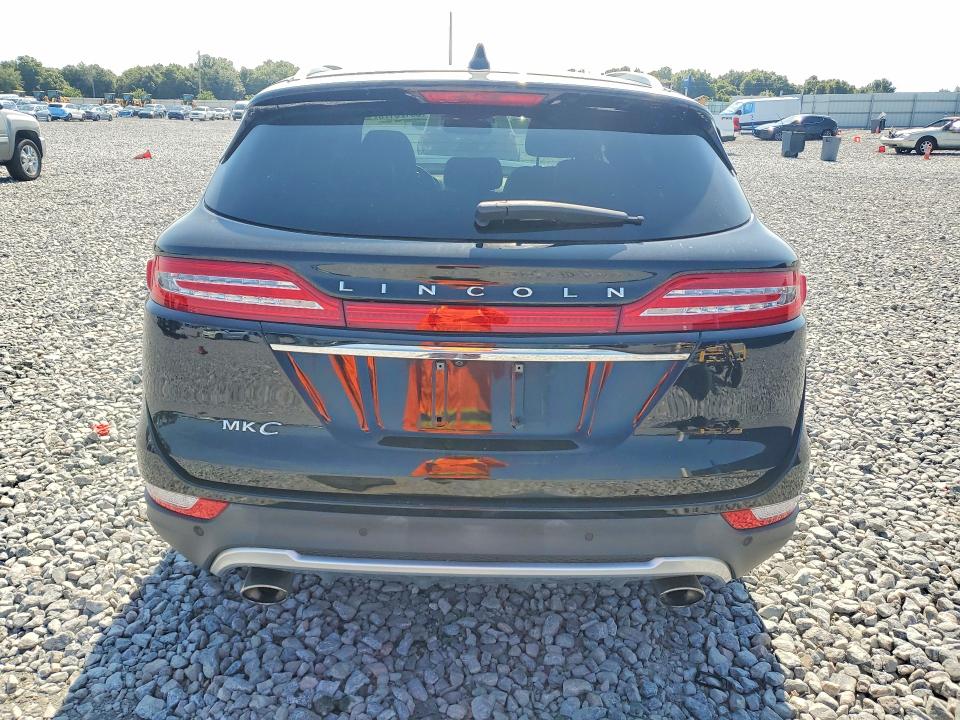 Photo 6 from auction – 2019 LINCOLN MKC with VIN 5LMCJ3C92KUL18597