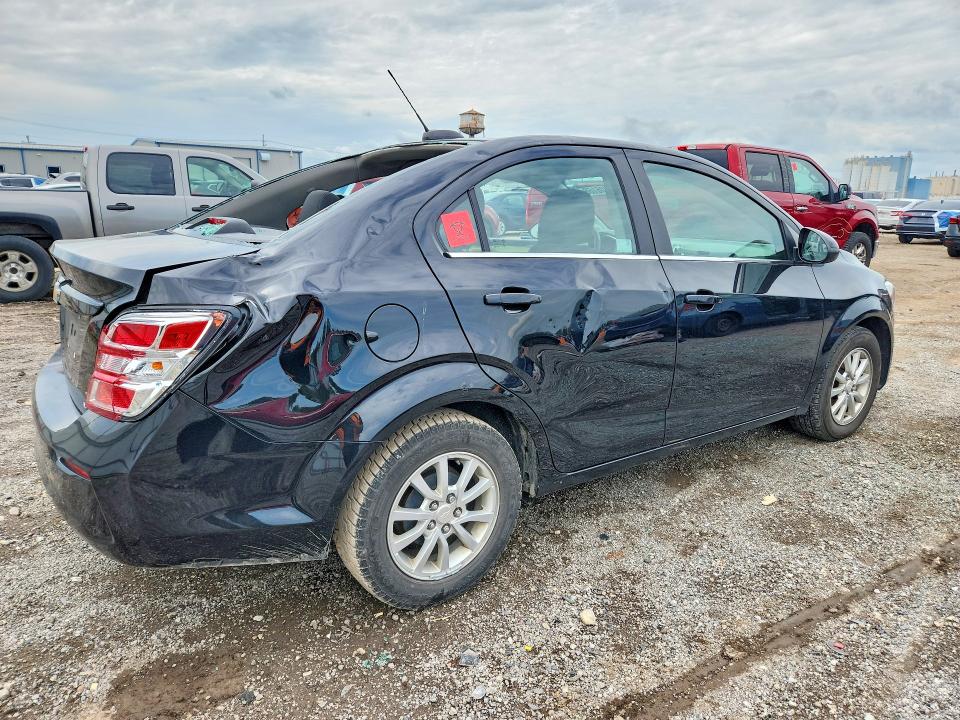 Photo 3 from auction – 2019 CHEVROLET SONIC with VIN 1G1JD5SB7K4149000