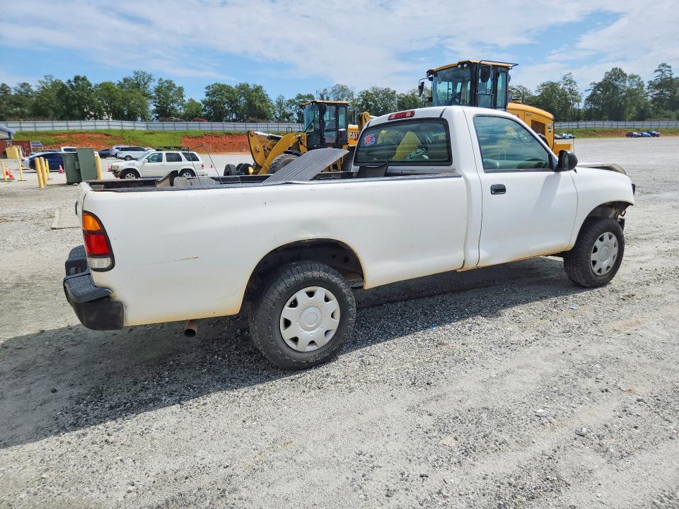 Снимка 3 от търг – 2004 TOYOTA TUNDRA с VIN 5TBJN321X4S437321