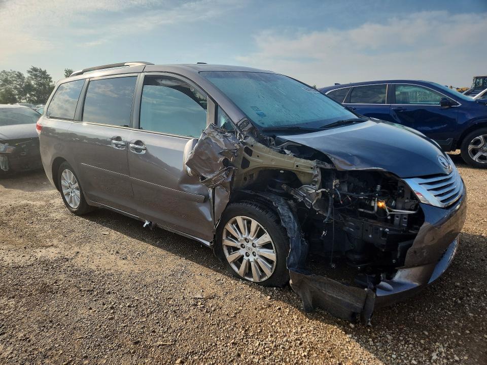 Photo 4 from auction – 2013 TOYOTA SIENNA with VIN 5TDYK3DC0DS370516