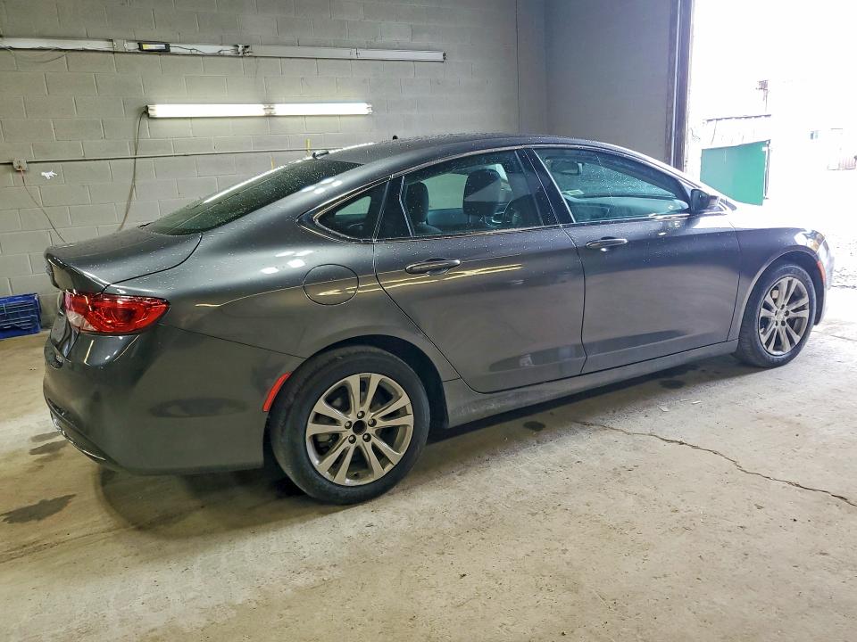 Photo 3 from auction – 2015 CHRYSLER 200 with VIN 1C3CCCAB1FN569316