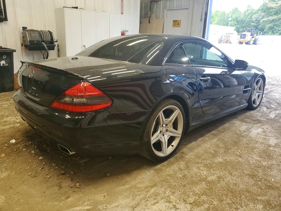 صورة رقم 3 من المزاد - 2011 MERCEDES-BENZ SL مع VIN WDBSK7BA0BF164767