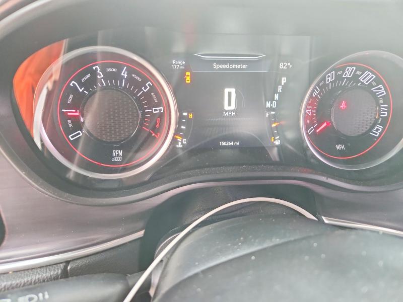 Photo 9 from auction – 2018 DODGE CHALLENGER with VIN 2C3CDZAG6JH228295