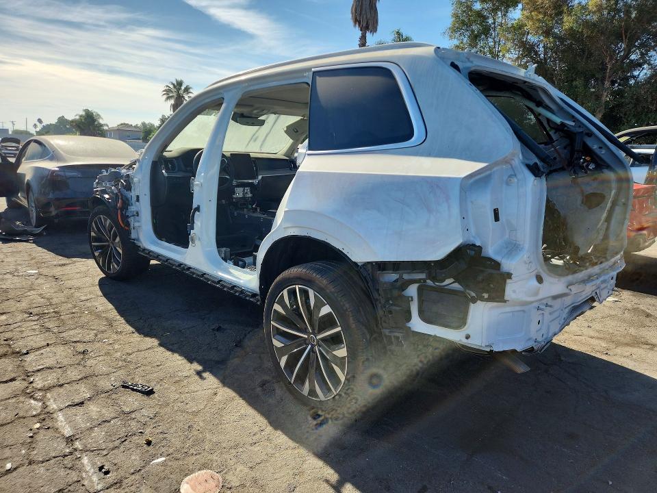 Photo 2 from auction – 2025 VOLVO XC90 with VIN YV4H60PG5S1365658