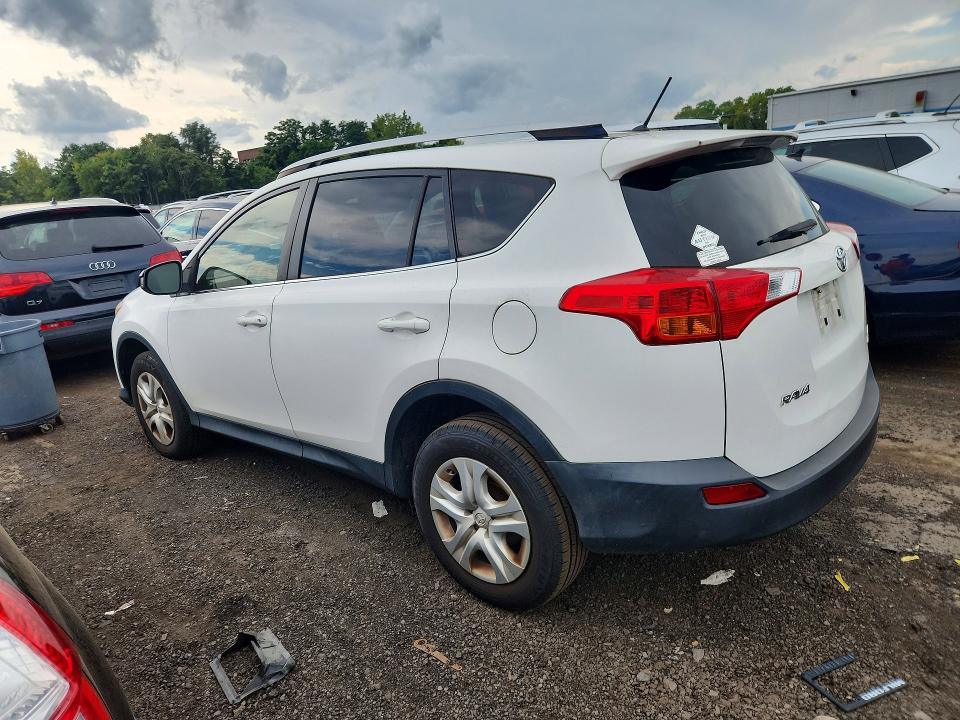 Photo 2 from auction – 2013 TOYOTA RAV4 with VIN JTMBFREV7D5019556