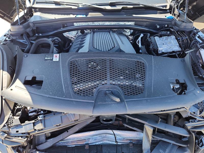 Photo 12 from auction – 2026 PORSCHE MACAN with VIN WP1AA2A57TLB05224
