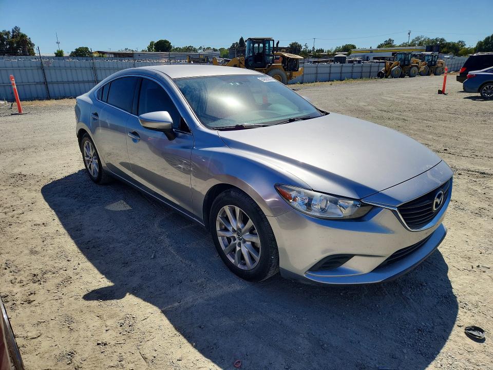 Photo 4 from auction – 2015 MAZDA 6 with VIN JM1GJ1U53F1186286