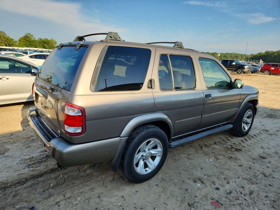 Photo 3 from auction – 2002 NISSAN PATHFINDER with VIN JN8DR09X52W663138