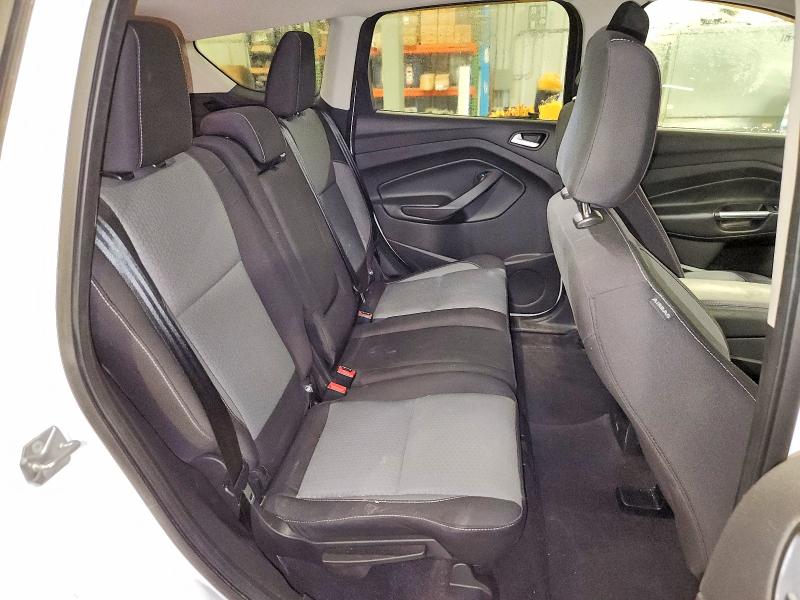 Photo 11 from auction – 2018 FORD ESCAPE with VIN 1FMCU9GD9JUC35579