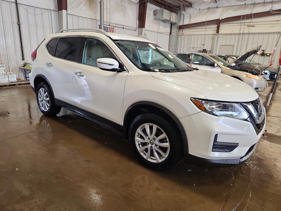 Photo 4 from auction – 2018 NISSAN ROGUE with VIN 5N1AT2MV7JC790826