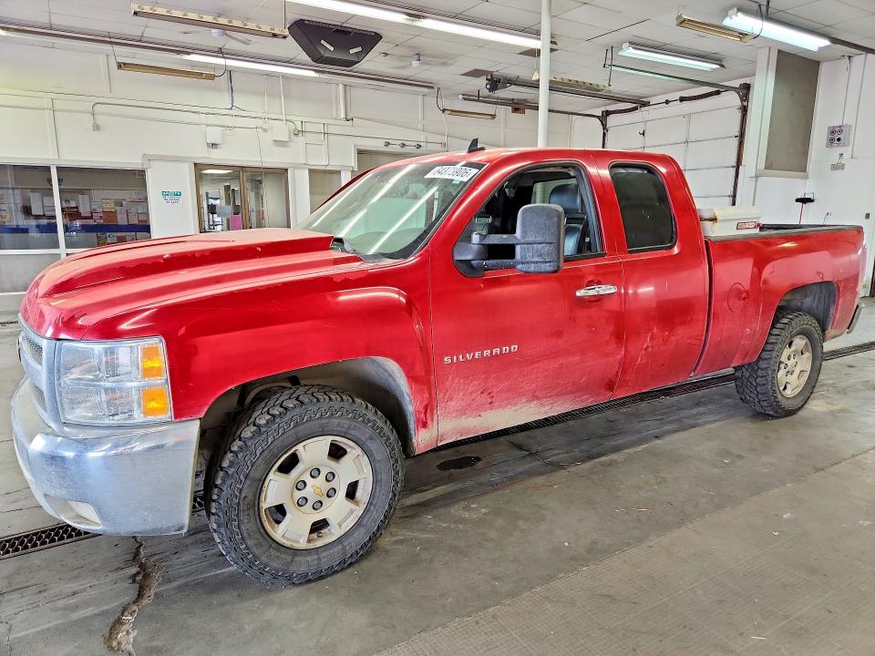 CHEVROLET SILVERADO 2012 with VIN 1GCRKSE74CZ204271 - Photo from auction