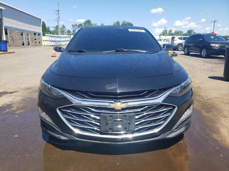 Photo 5 from auction – 2020 CHEVROLET MALIBU with VIN 1G1ZD5ST3LF042477