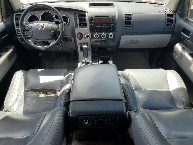 Photo 8 from auction – 2011 TOYOTA SEQUOIA with VIN 5TDZY5G16BS032172