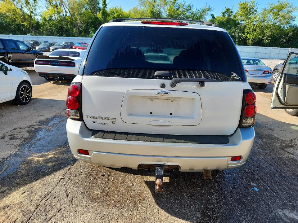 Photo 6 from auction – 2008 CHEVROLET TRAILBLAZER with VIN 1GNDT13S682261510