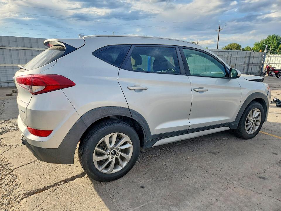 Photo 3 from auction – 2018 HYUNDAI TUCSON with VIN KM8J3CA46JU649399