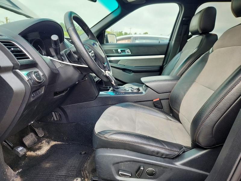 Снимка 7 от търг – 2017 FORD EXPLORER с VIN 1FM5K8D85HGA56349