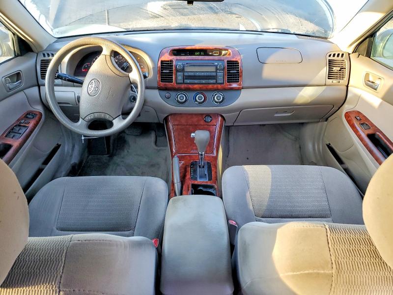 Photo 8 from auction – 2005 TOYOTA CAMRY with VIN 4T1BE32K05U511794