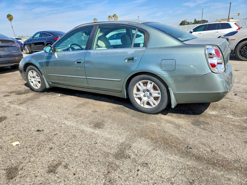 Photo 2 from auction – 2005 NISSAN ALTIMA with VIN 1N4AL11D35N454066