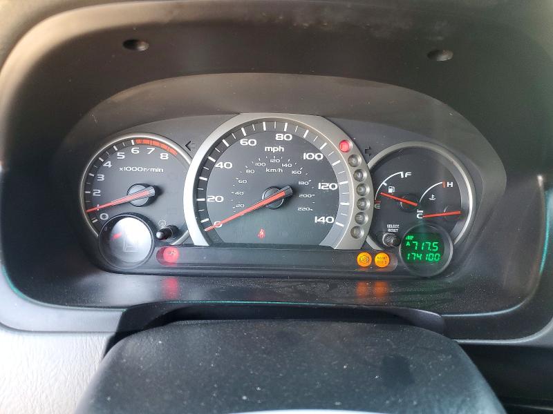 Photo 9 from auction – 2004 HONDA PILOT with VIN 2HKYF187X4H573358