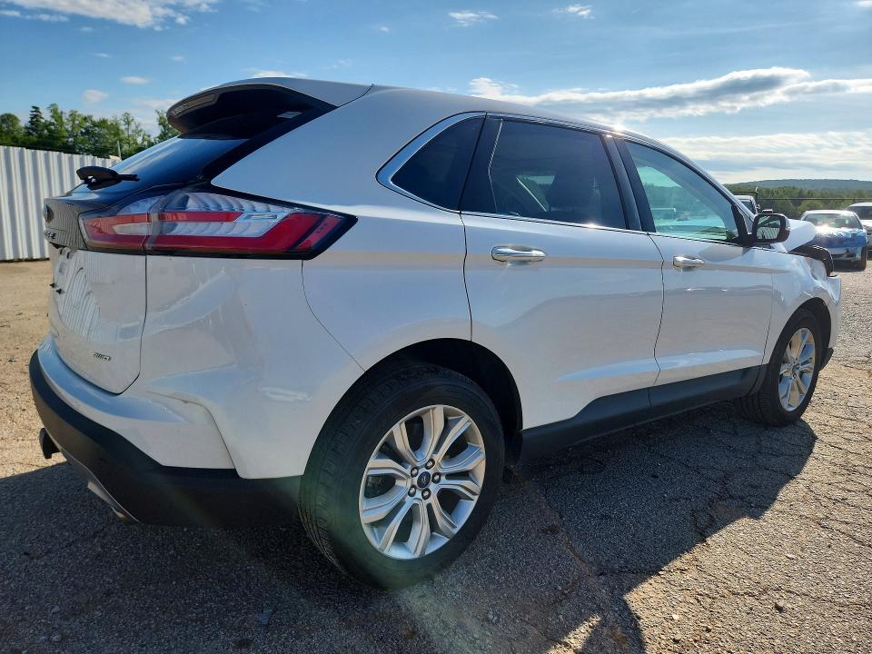 Photo 3 from auction – 2022 FORD EDGE with VIN 2FMPK4K99NBA43944