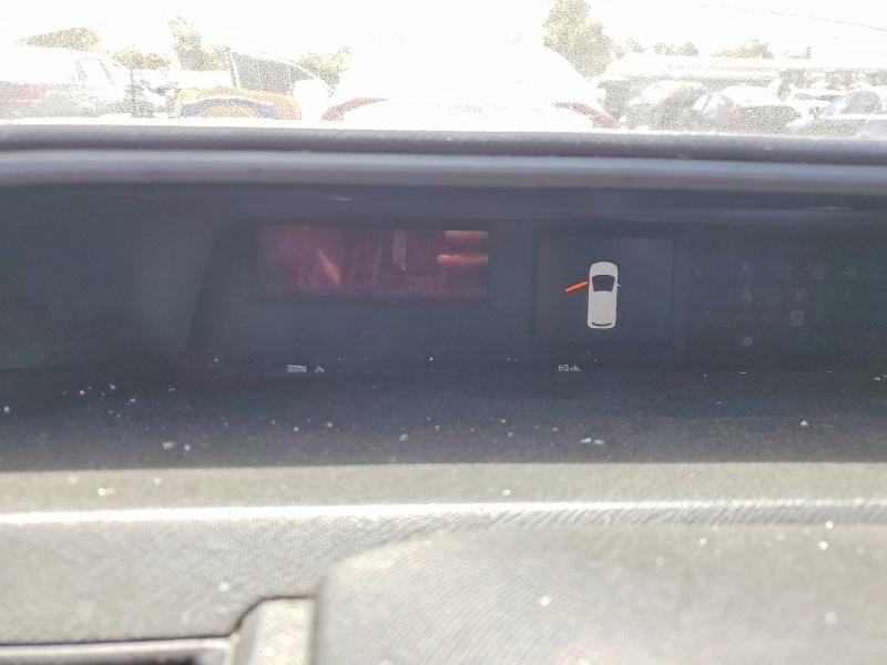 Photo 9 from auction – 2015 TOYOTA PRIUS C with VIN JTDKDTB3XF1582097