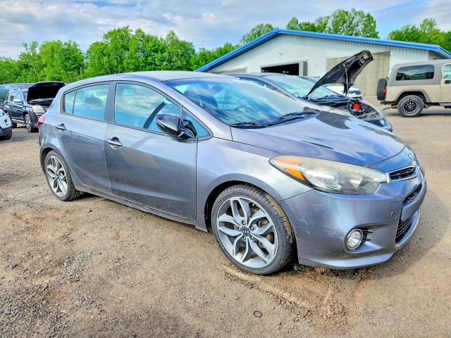 صورة رقم 4 من المزاد - 2016 KIA FORTE مع VIN KNAFZ5A35G5592172