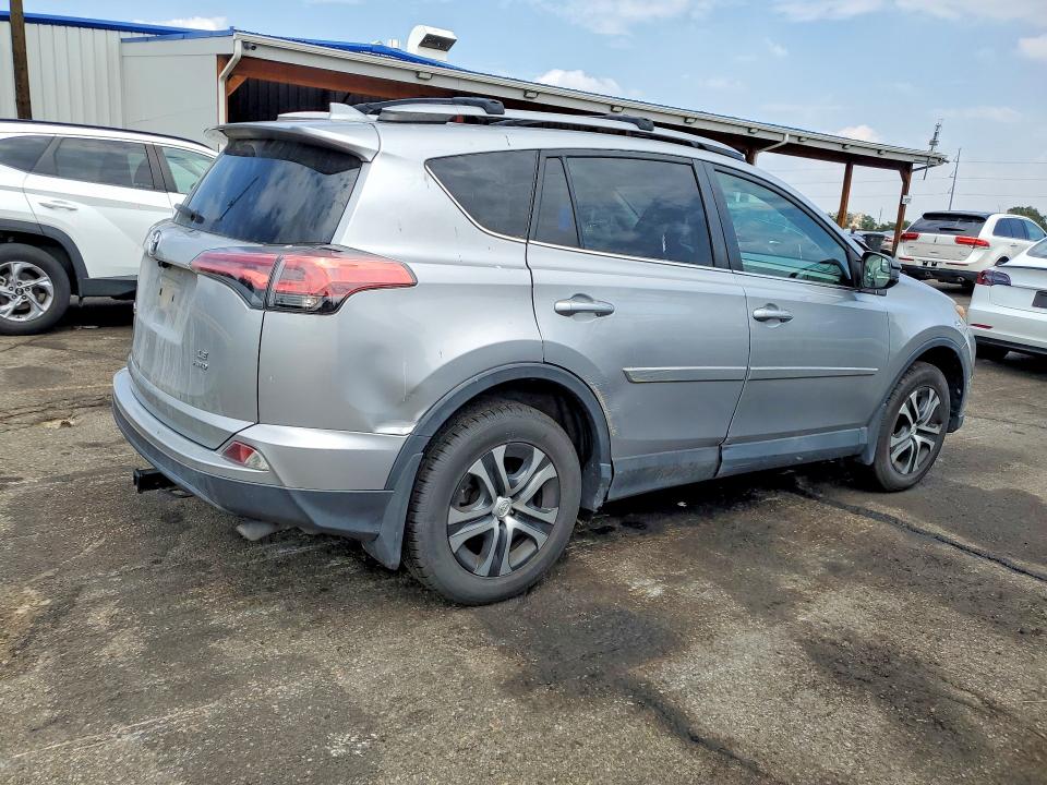 Photo 3 from auction – 2017 TOYOTA RAV4 with VIN 2T3BFREV4HW541057