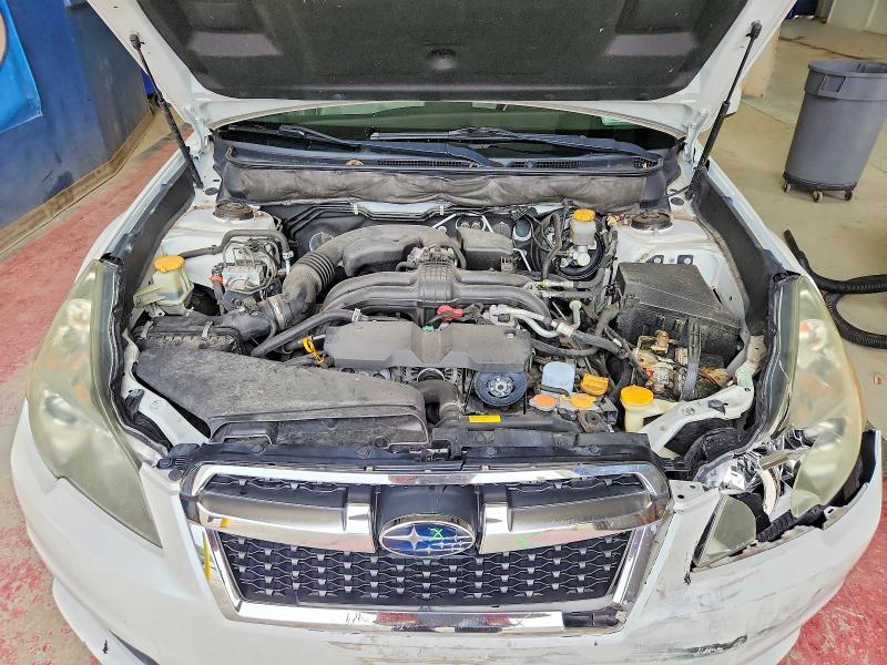 Photo 11 from auction – 2014 SUBARU LEGACY with VIN 4S3BMCC67E3023473