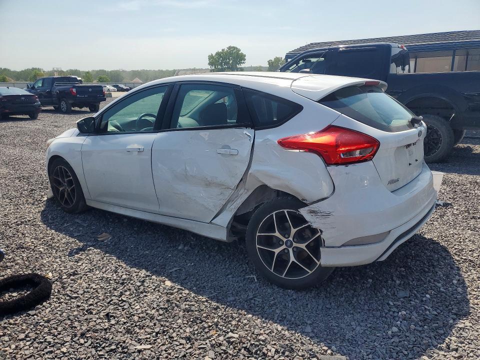 Photo 2 from auction – 2015 FORD FOCUS with VIN 1FADP3K25FL314558
