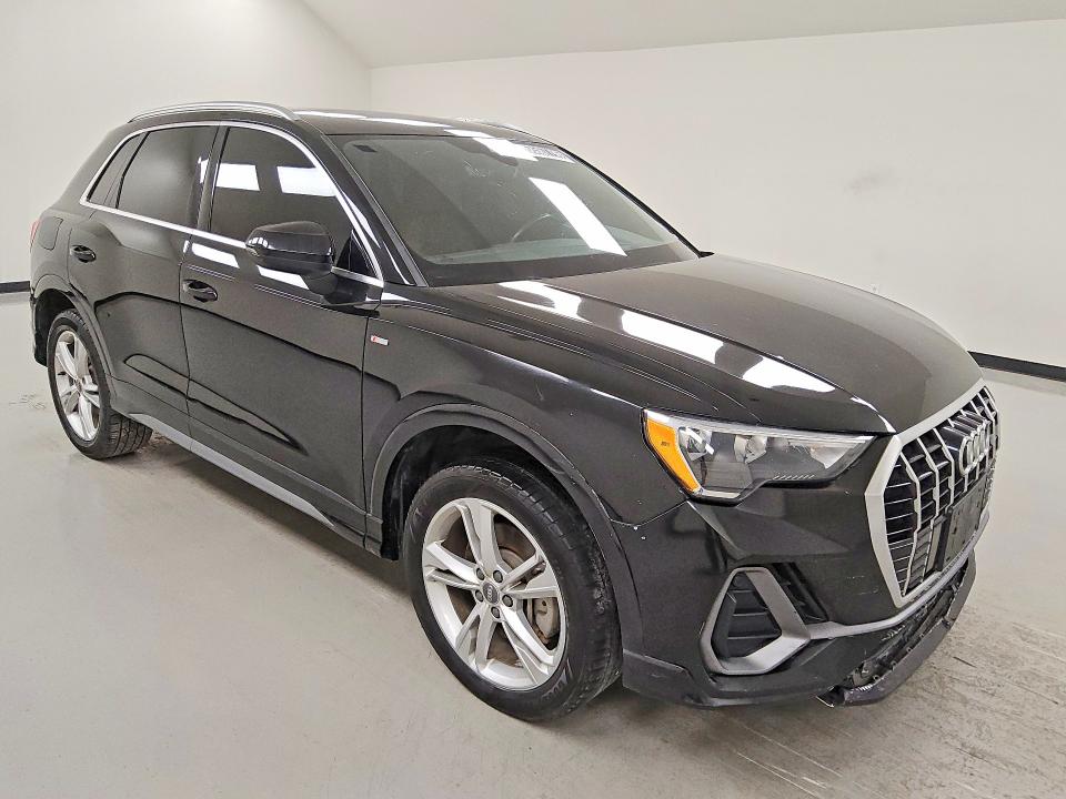 Photo 4 from auction – 2020 AUDI Q3 with VIN WA1DECF37L1026903
