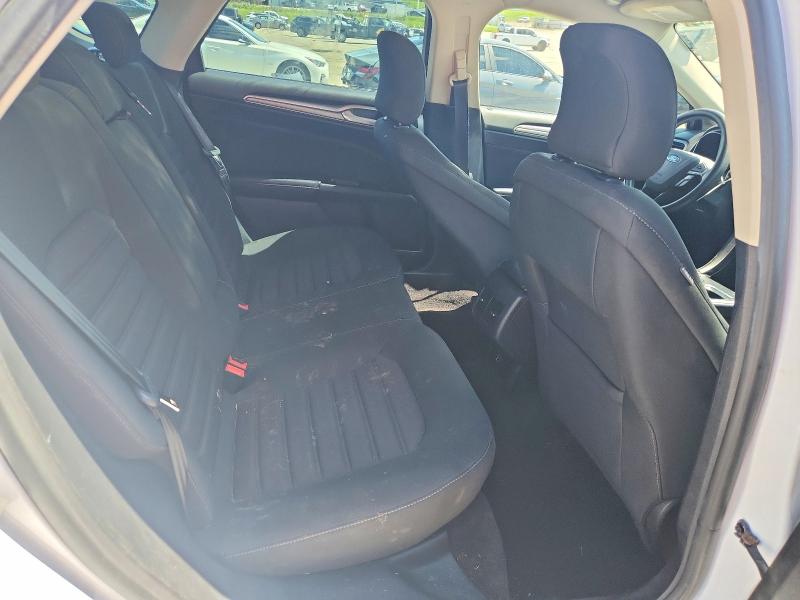 Photo 10 from auction – 2017 FORD FUSION with VIN 3FA6P0HD2HR194769