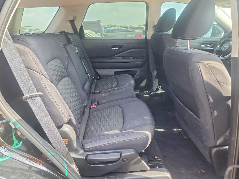 Photo 11 from auction – 2022 NISSAN PATHFINDER with VIN 5N1DR3BA4NC244184