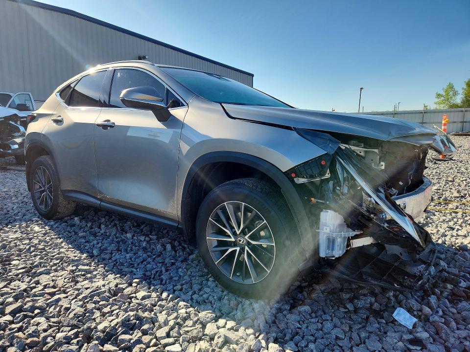 Снимка 4 от търг – 2022 LEXUS NX с VIN 2T2GGCEZ6NC002203