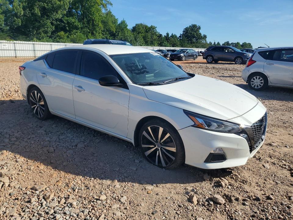 Photo 4 from auction – 2020 NISSAN ALTIMA with VIN 1N4BL4CV2LC227245