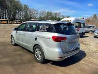Photo 3 from auction – 2018 KIA SEDONA with VIN KNDMA5C1XJ6403384
