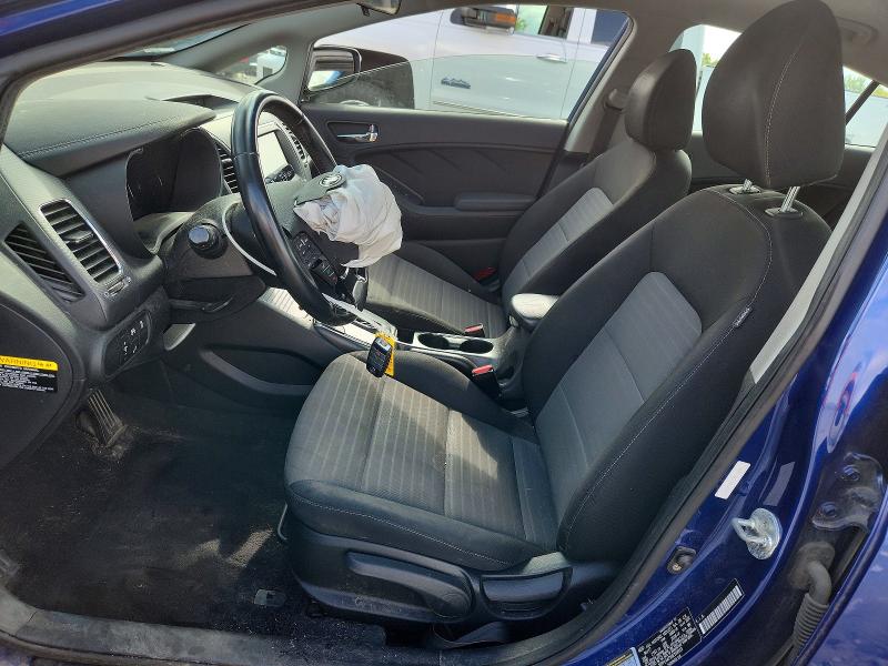 Photo 7 from auction – 2017 KIA FORTE with VIN 3KPFL4A7XHE149913