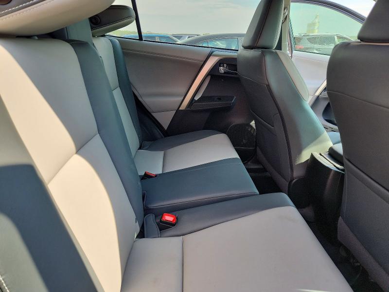 Photo 11 from auction – 2013 TOYOTA RAV4 with VIN 2T3DFREV3DW045914